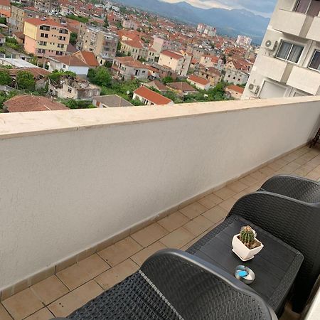 Ridi'S Comfort Apartment 2 Shkodër Exteriör bild